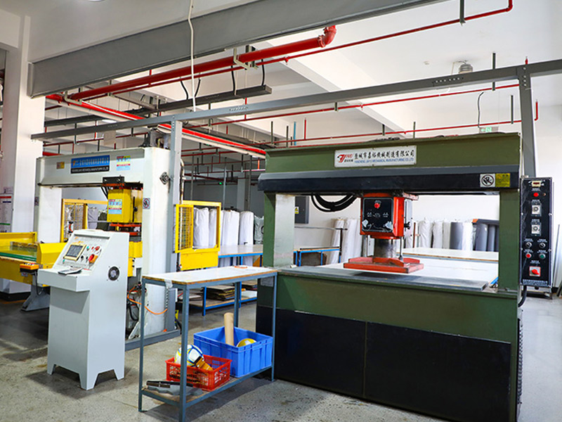 Labdarúgó bőrvágás